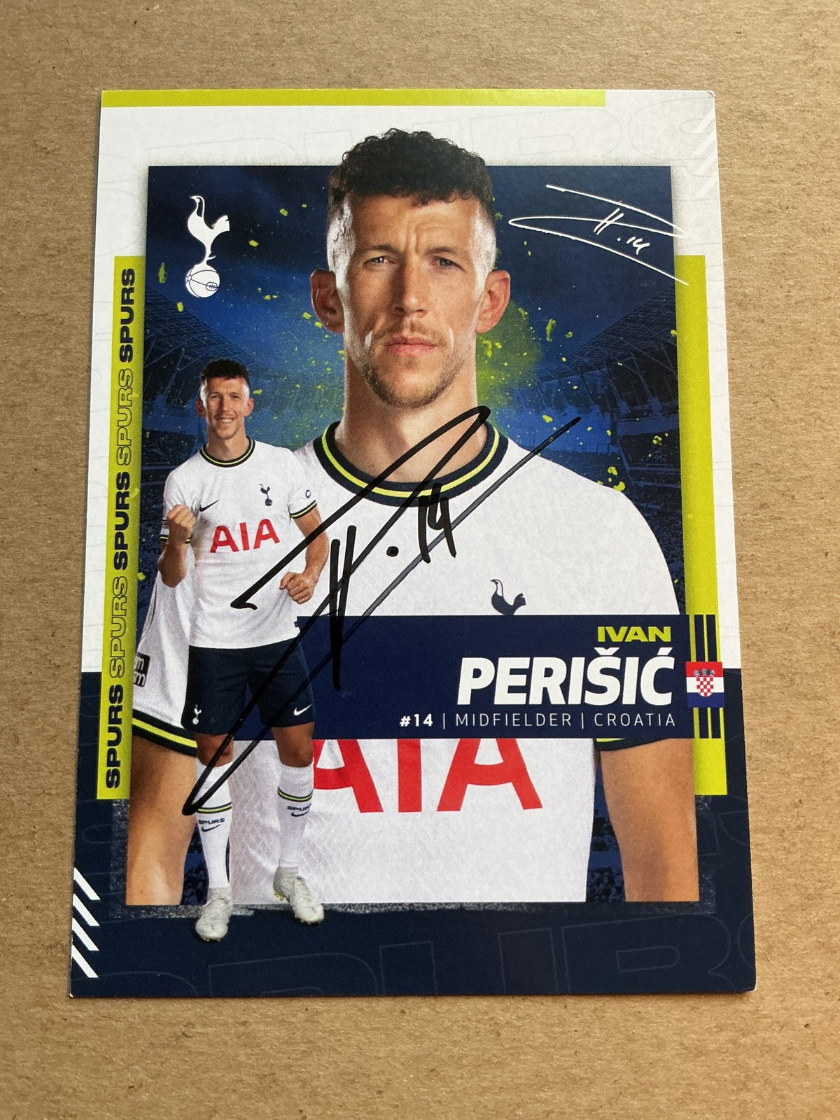 Ivan Perišić, Croatia 🇭🇷 Tottenham Hotspur 2022/23 hand signed - Autographs-World