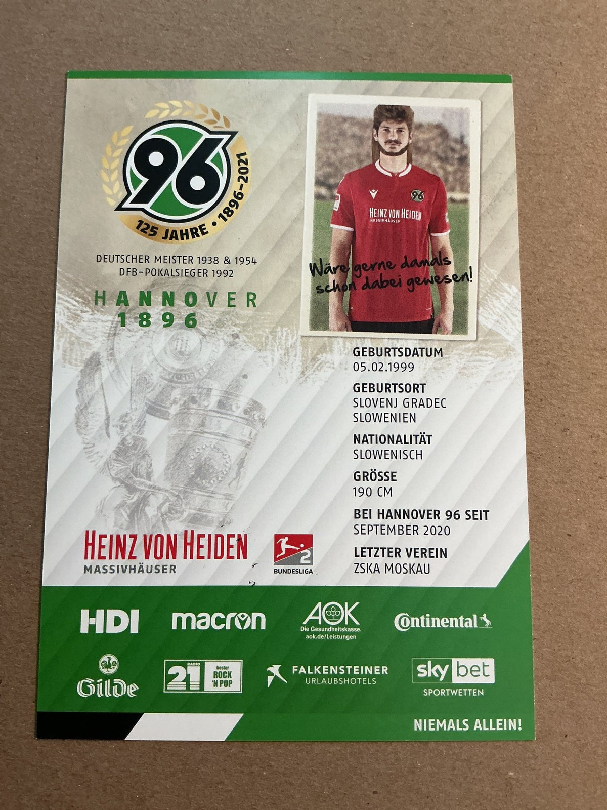Jaka Bijol, Slovenia 🇸🇮 Hannover 96 2020/21 hand signed - Autographs-World
