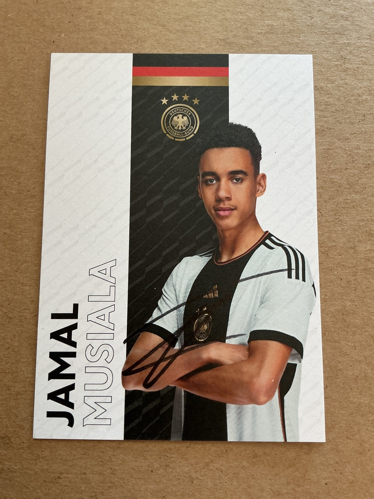 Jamal Musiala, Germany 🇩🇪 FIFA World Cup 2022 hand signed - Autographs-World