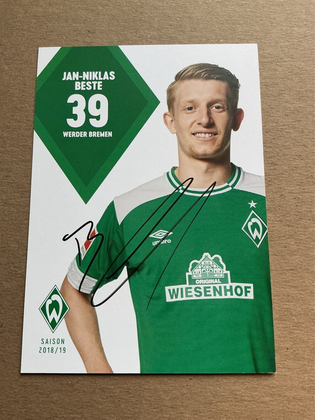 Jan-Niklas Beste, Germany 🇩🇪 SV Werder Bremen 2018/19 hand signed - Autographs-World