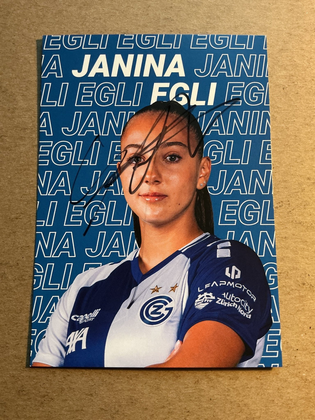 Janina Egli, Switzerland 🇨🇭 Grasshopper Club Zürich 2025/26 hand signed - Autographs-World