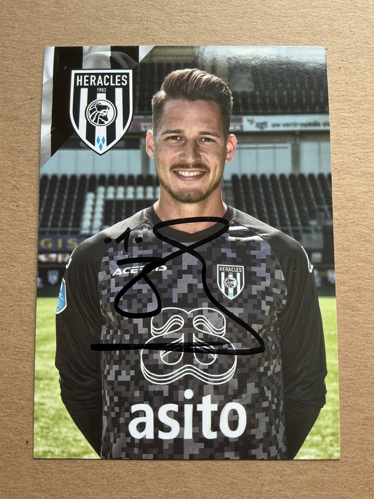 Janis Blaswich, Germany 🇩🇪 Heracles Almelo 2019/20 hand signed - Autographs-World
