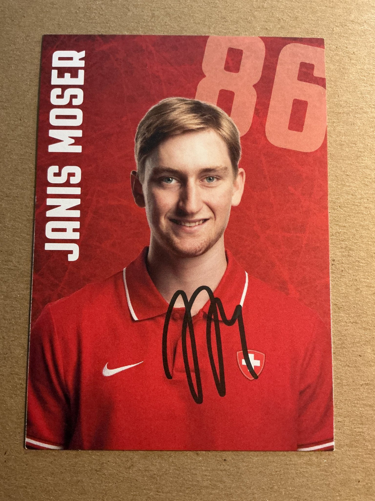 Janis Moser, Switzerland 🇨🇭Arizona Coyotes 2023/24 hand signed - Autographs-World