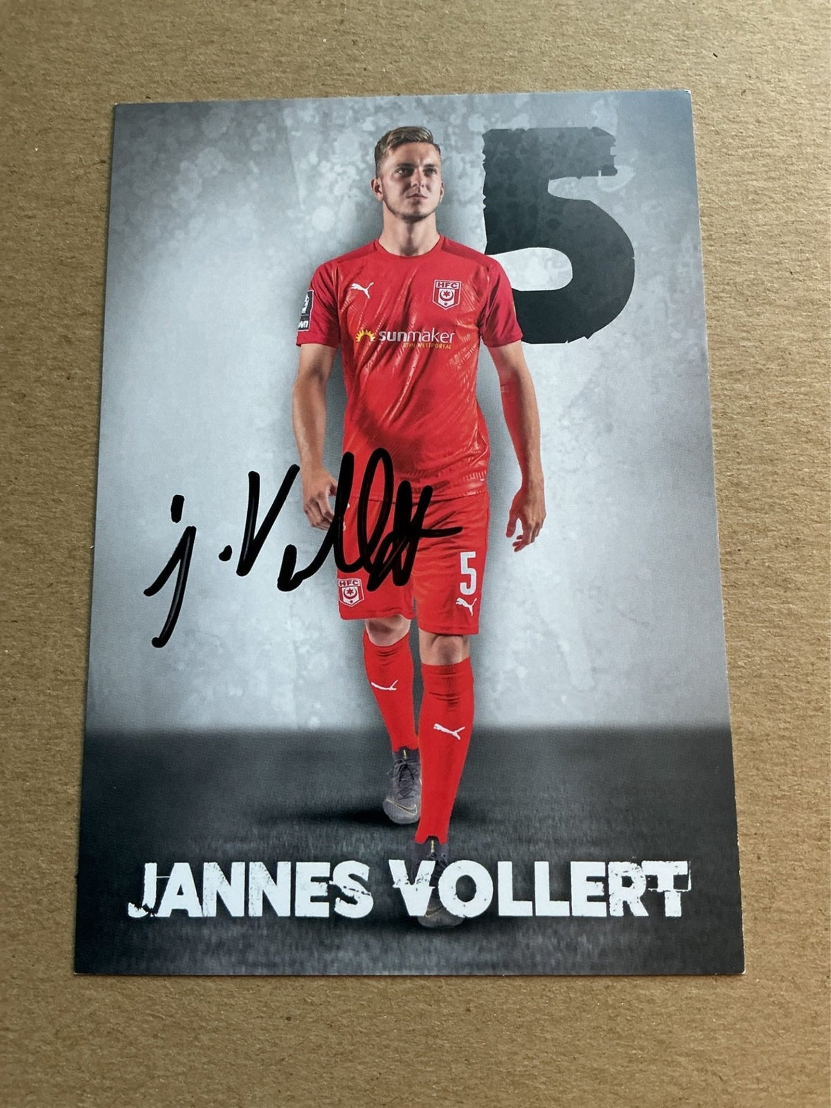 Jannes Vollert, Germany 🇩🇪 Hallescher FC 2019/20 hand signed - Autographs-World