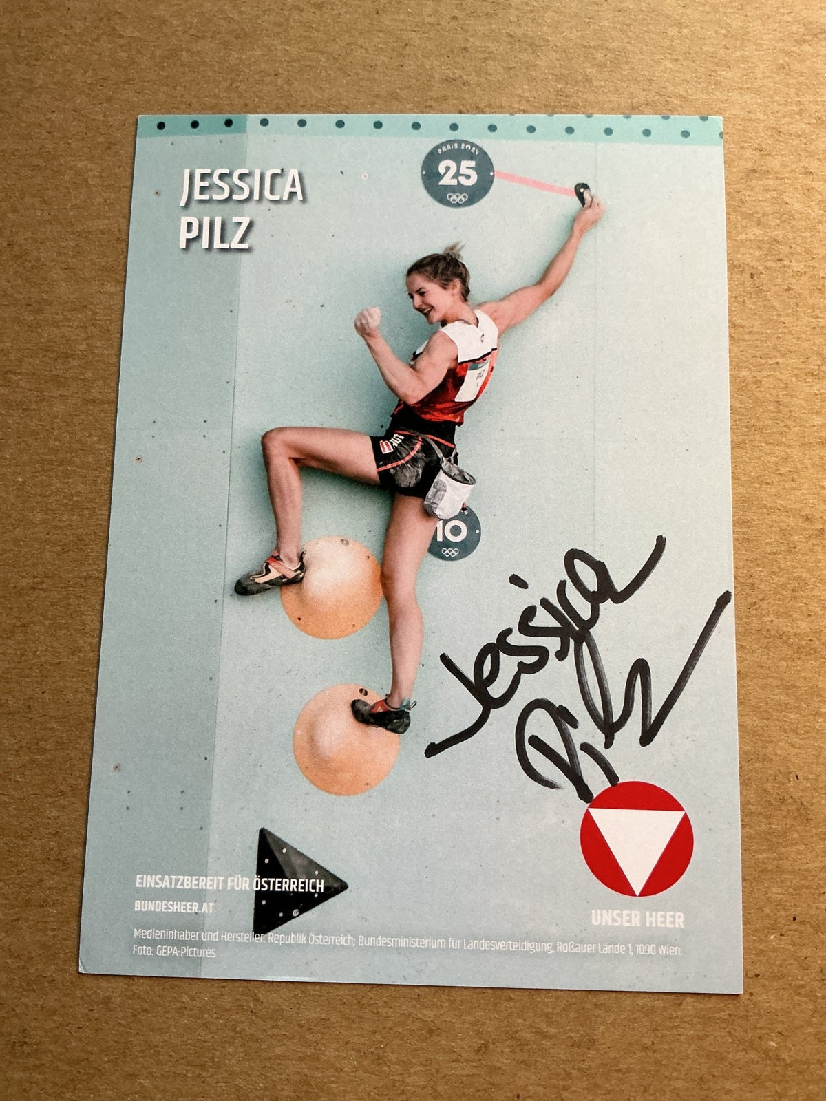 Jessica Pilz, Austria 🇦🇹 Sport Climbing Summer Olympics 2024 hand signed - Autographs-World