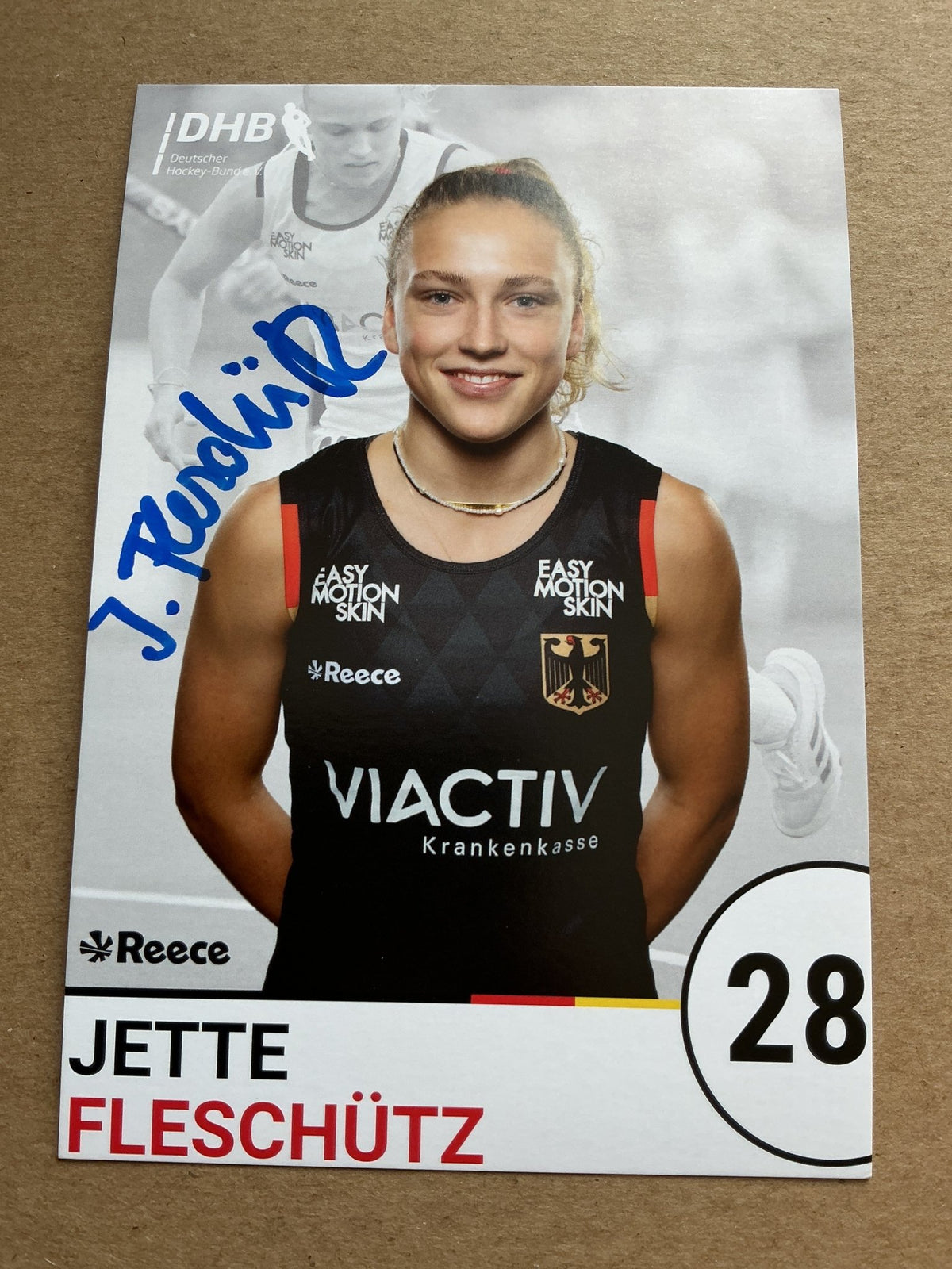 Jette Fleschütz, Germany 🇩🇪 Field Hockey Summer Olympics 2024 hand signed - Autographs-World