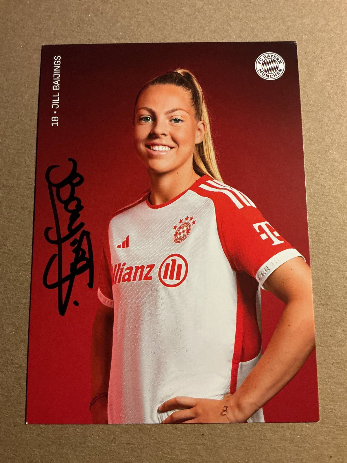 Jill Baijings, Netherlands 🇳🇱 FC Bayern München 2023/24 hand signed - Autographs-World