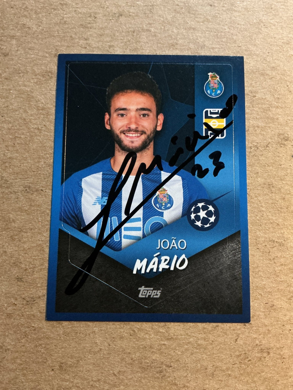 João Mario, Portugal 🇵🇹 FC Porto 2021/22 Topps hand signed - Autographs-World