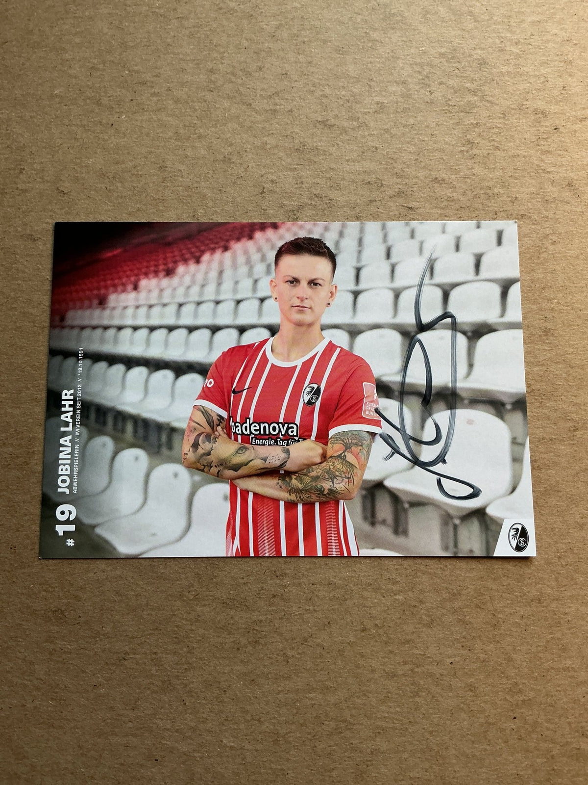 Jobina Lahr, Germany 🇩🇪 SC Freiburg 2022/23 hand signed - Autographs-World