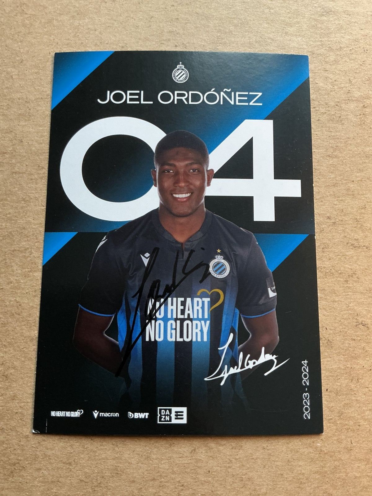 Joel Ordóñez, Ecuador 🇪🇨 Club Brugge 2023/24 hand signed - Autographs-World