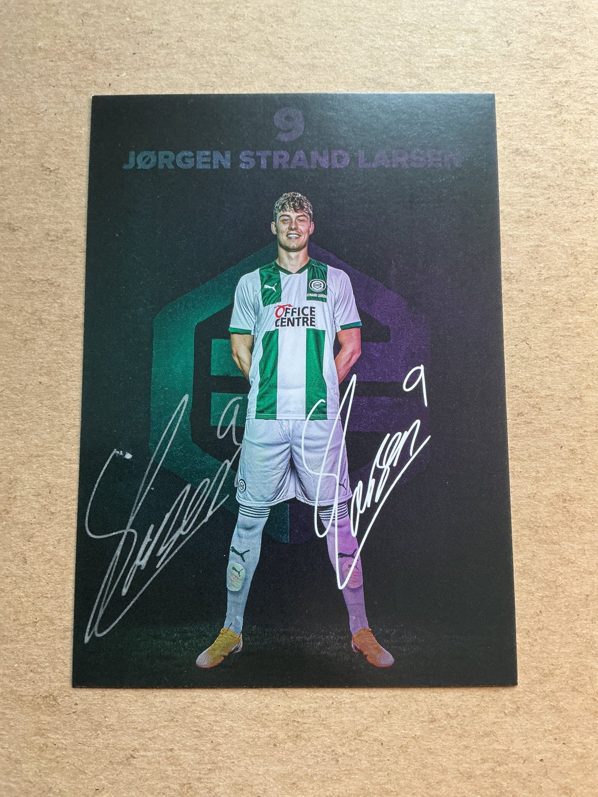 Jørgen Strand Larsen, Norway 🇳🇴 FC Groningen 2020/21 hand signed - Autographs-World