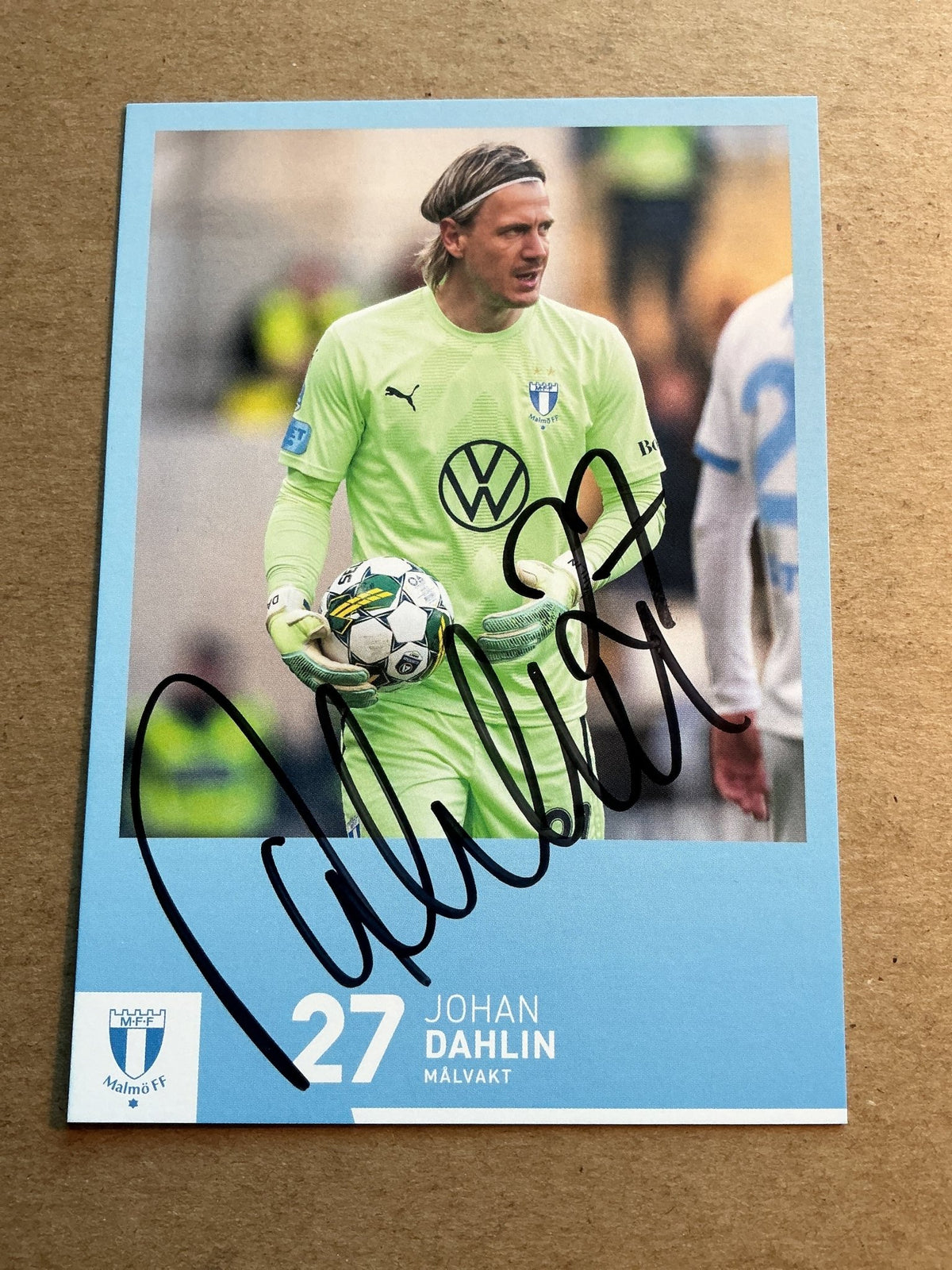 Johan Dahlin, Sweden 🇸🇪 Malmö FF 2023/24 hand signed - Autographs-World