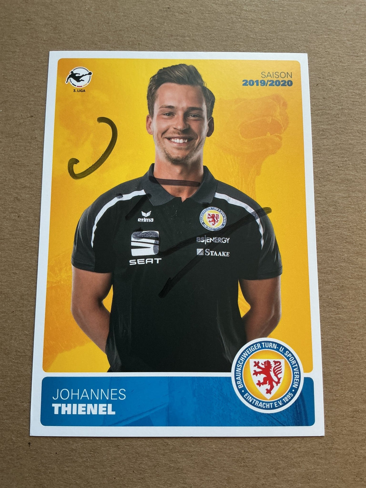 Johannes Thienel, Germany 🇩🇪 Eintracht Braunschweig 2019/20 hand signed - Autographs-World
