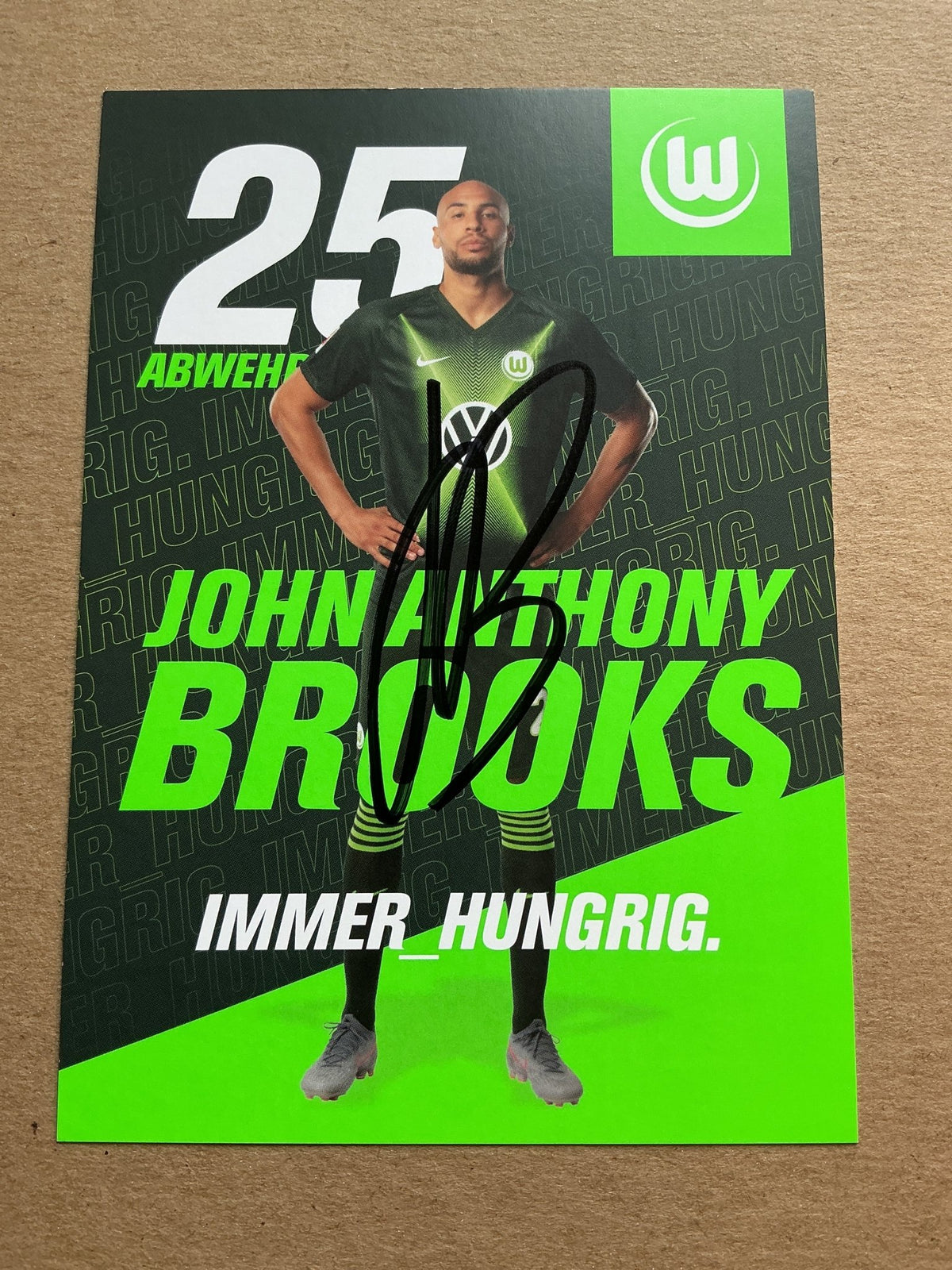 John Anthony Brooks, USA 🇺🇸 VfL Wolfsburg 2019/20 hand signed - Autographs-World