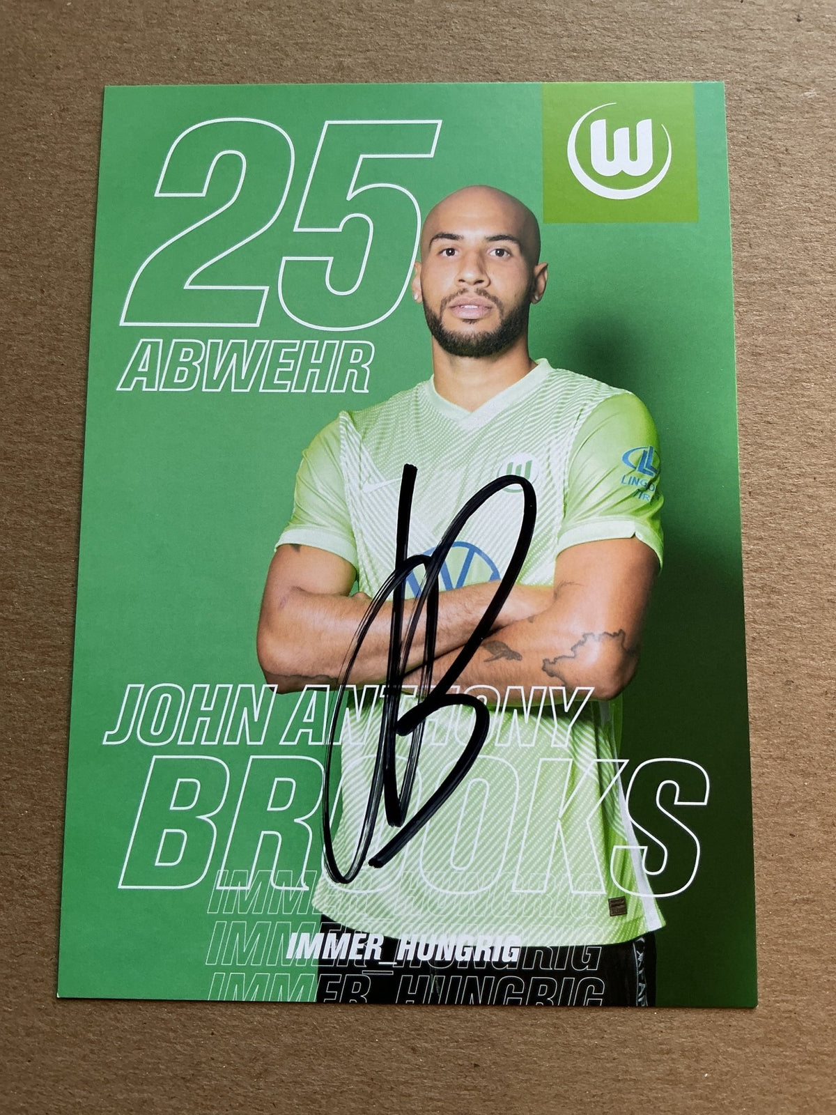 John Anthony Brooks, USA 🇺🇸 VfL Wolfsburg 2020/21 hand signed - Autographs-World