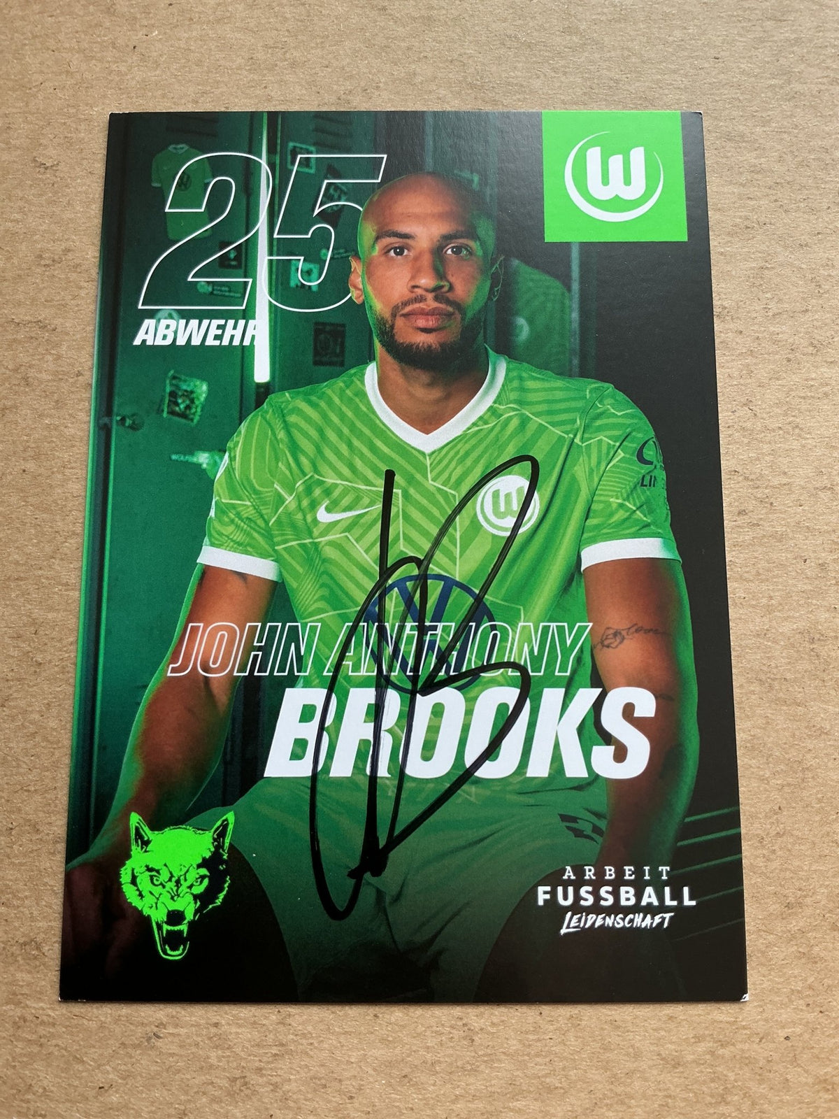 John Anthony Brooks, USA 🇺🇸 VfL Wolfsburg 2021/22 hand signed - Autographs-World