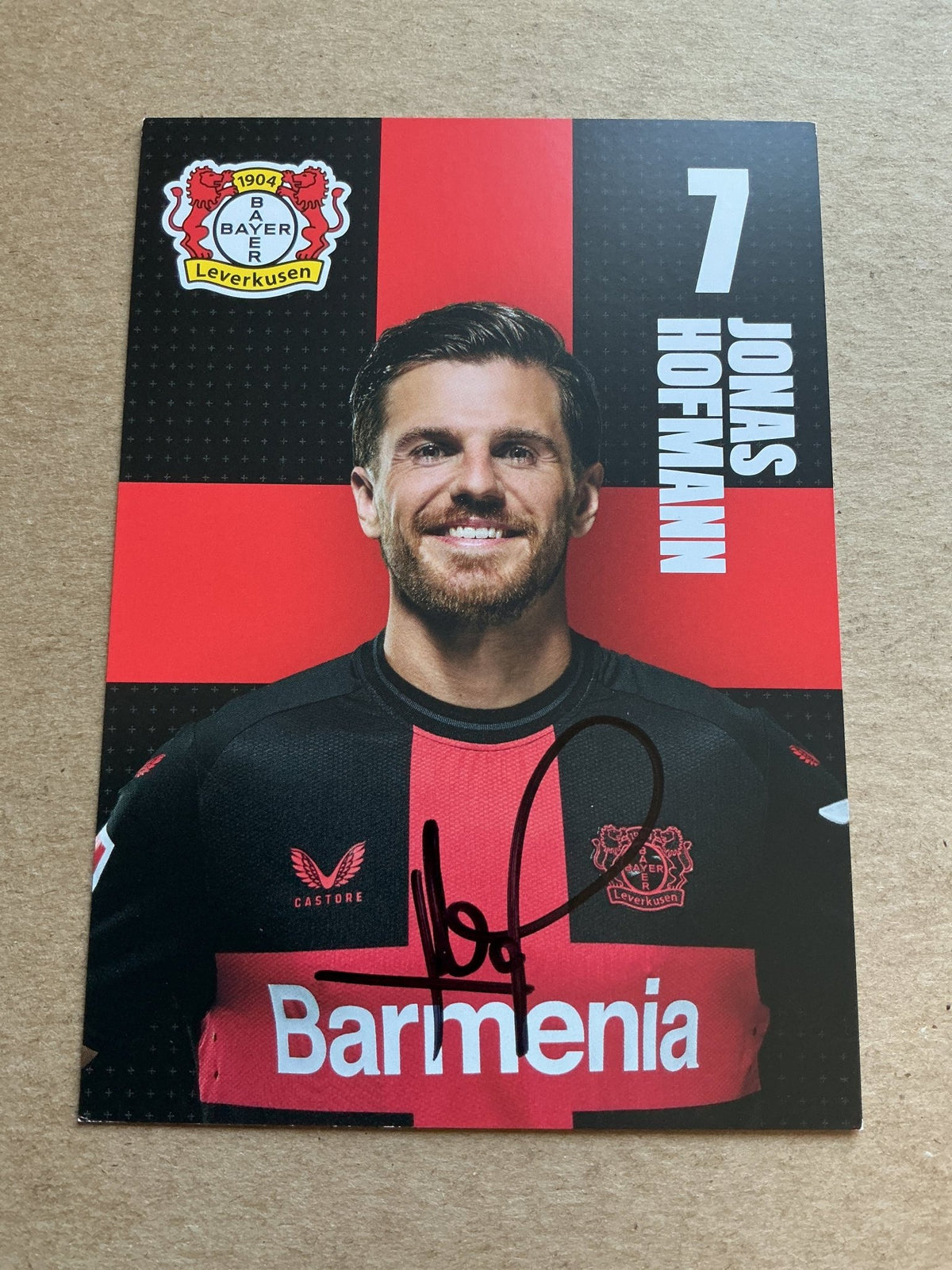 Jonas Hofmann, Germany 🇩🇪 Bayer 04 Leverkusen 2023/24 hand signed - Autographs-World