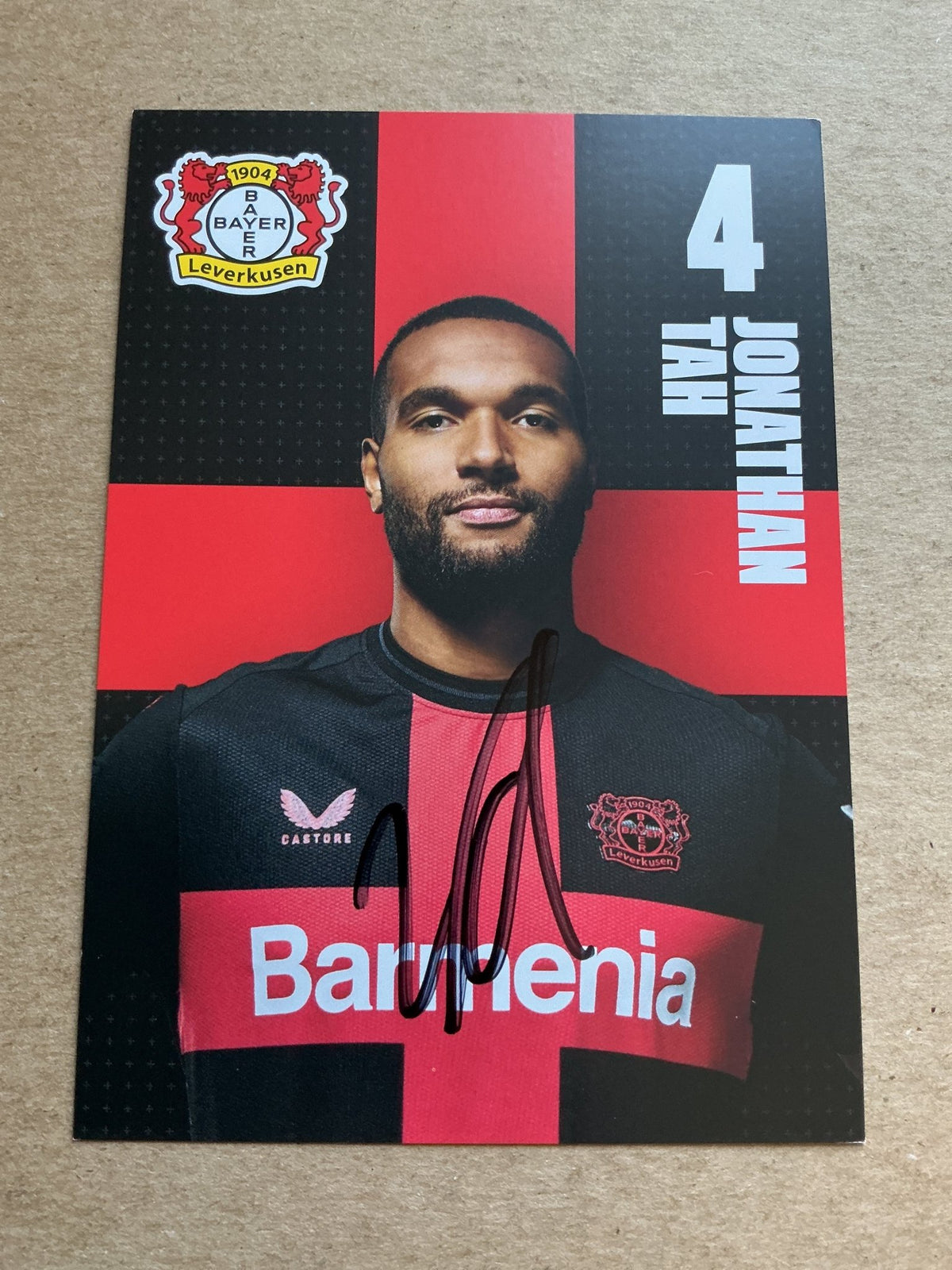 Jonathan Tah, Germany 🇩🇪 Bayer 04 Leverkusen 2023/24 hand signed - Autographs-World