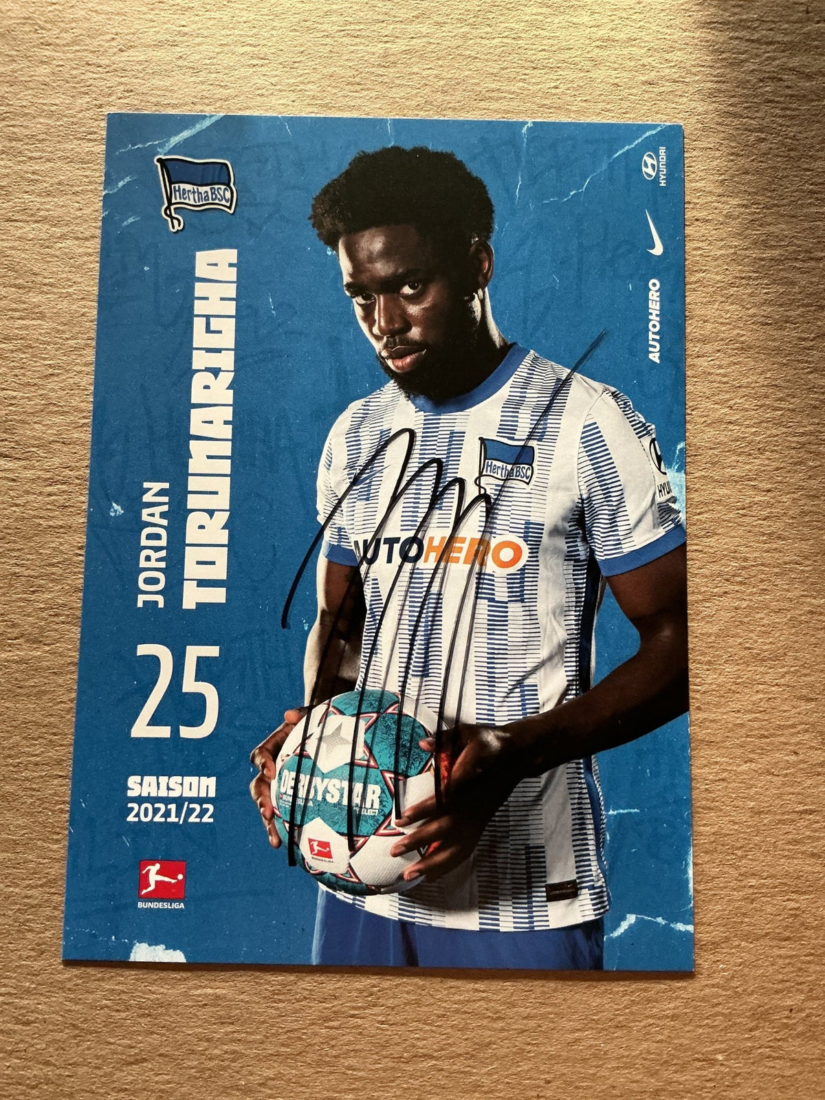 Jordan Torunarigha, Nigeria 🇳🇬 Hertha BSC Berlin 2021/22 hand signed - Autographs-World