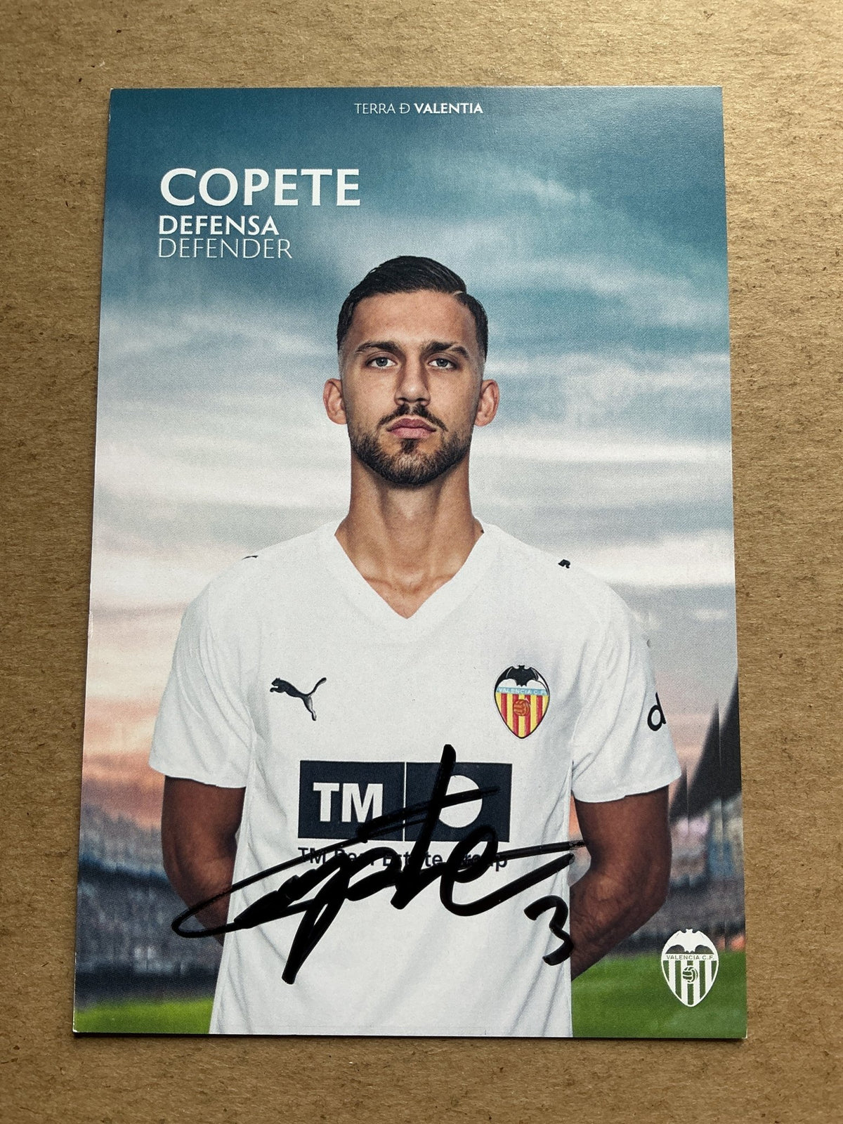 José Copete, Spain 🇪🇸 Valencia CF 2025/26 hand signed - Autographs-World
