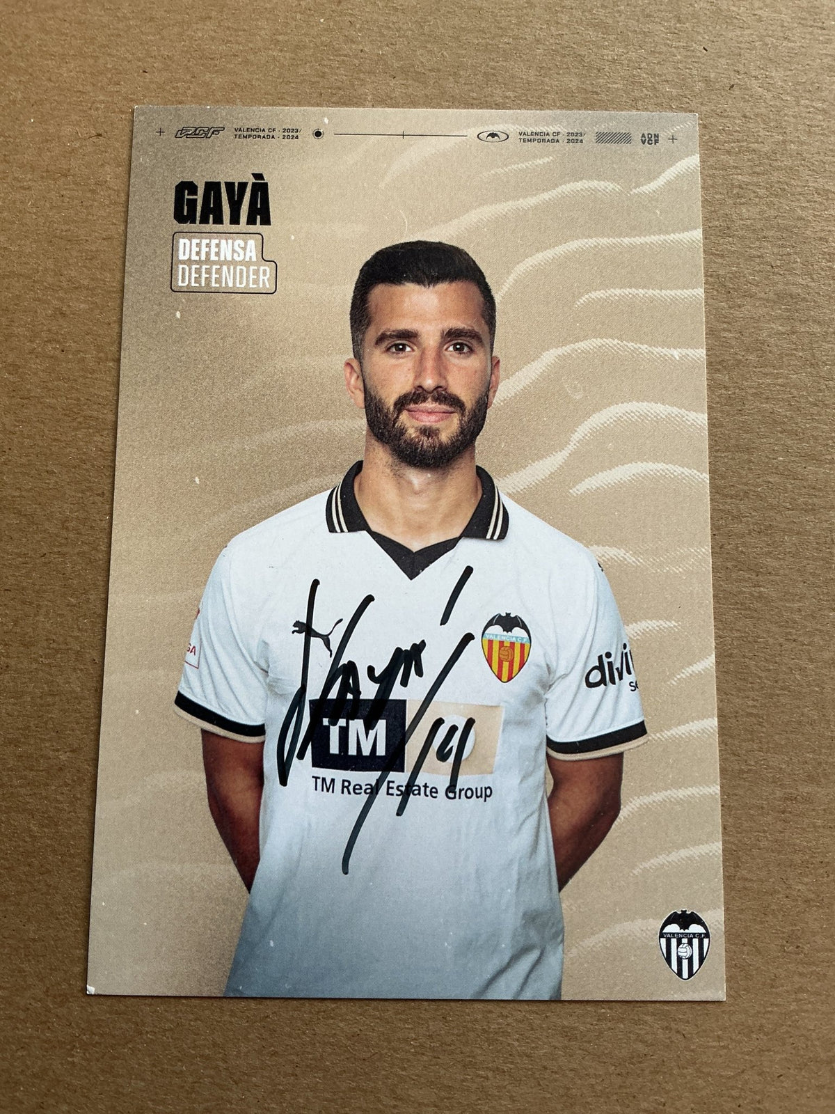 José Gayà, Spain 🇪🇸 Valencia CF 2023/24 hand signed - Autographs-World