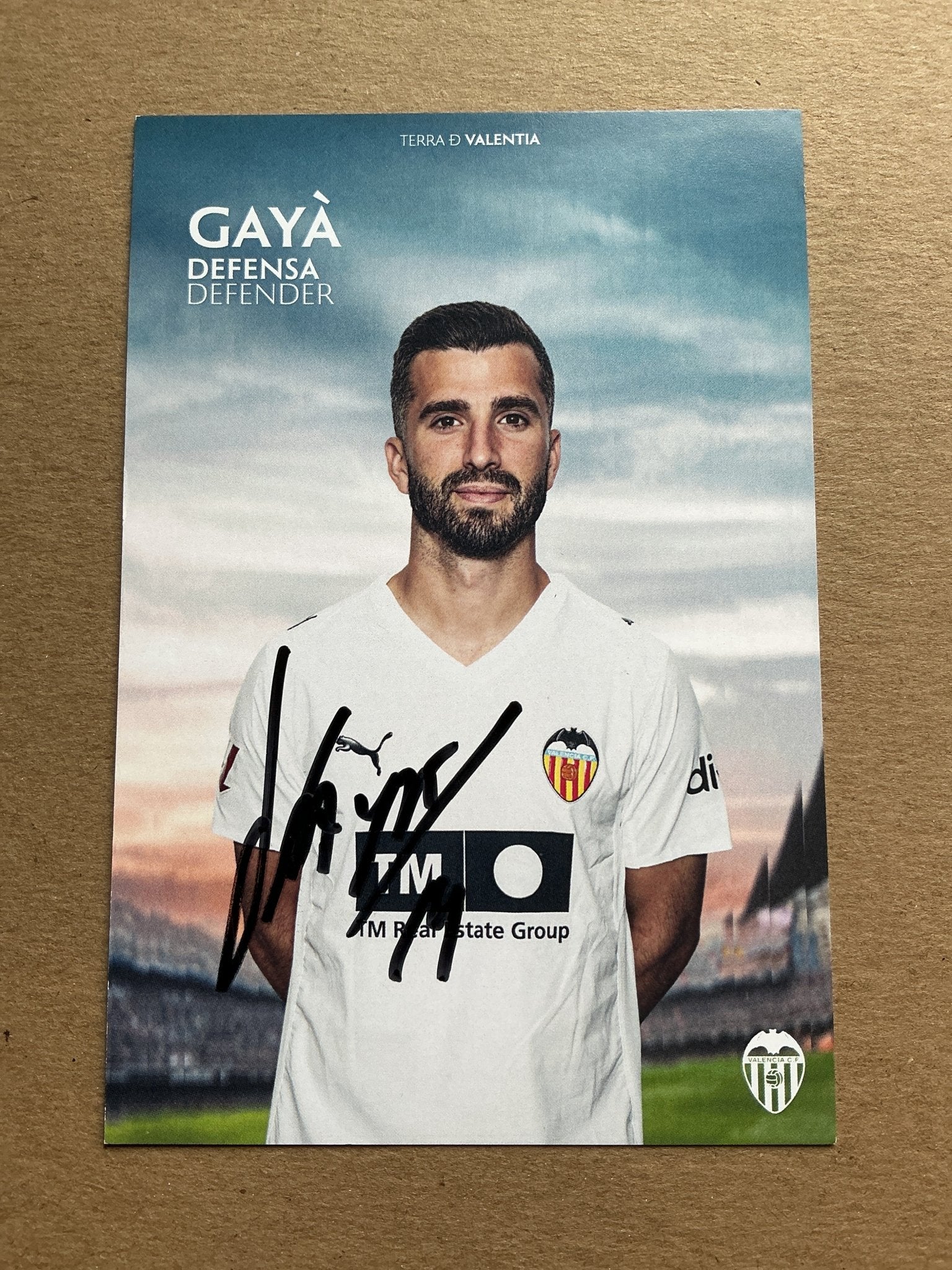 Jose Gayà, Spain 🇪🇸 Valencia CF 2025/26 hand signed - Autographs-World