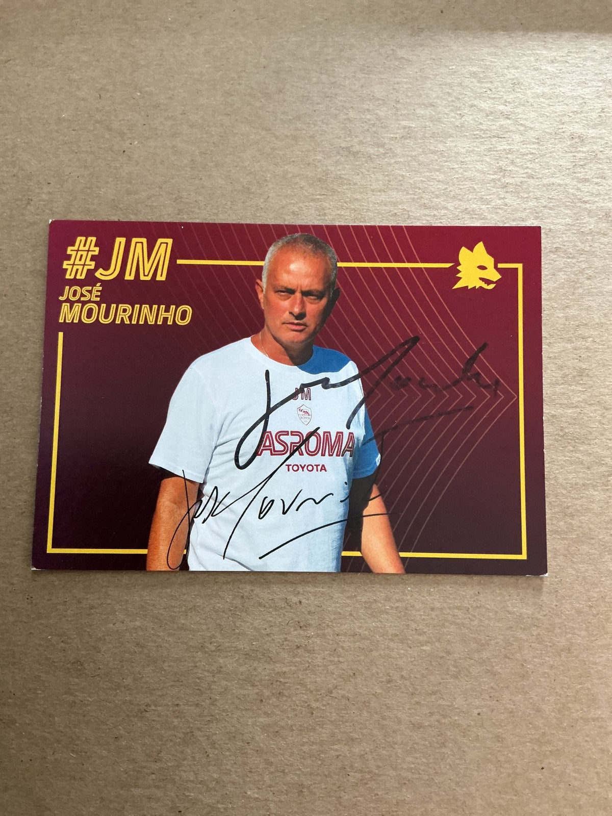 Jose Mourinho, Portugal 🇵🇹 AS Roma 2022/23 hand signed - Autographs-World