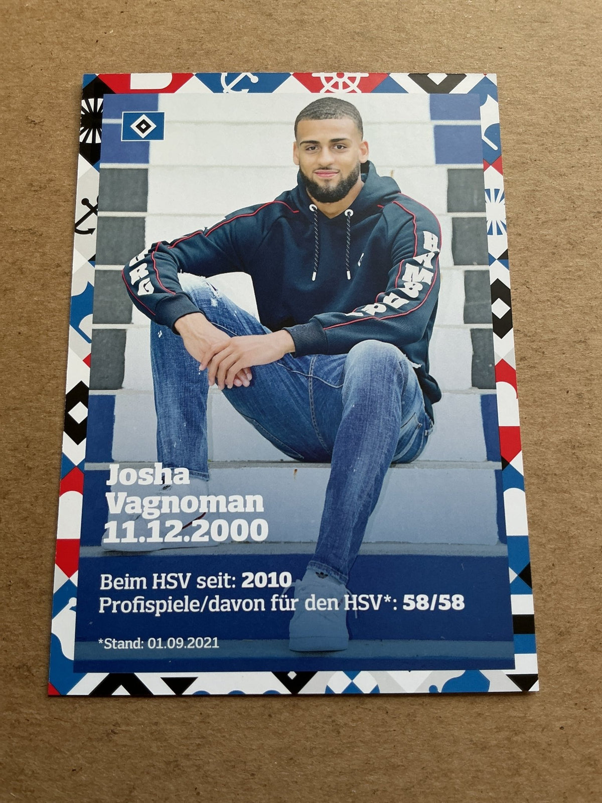 Josha Vagnoman, Germany 🇩🇪 Hamburger SV 2021/22 hand signed - Autographs-World