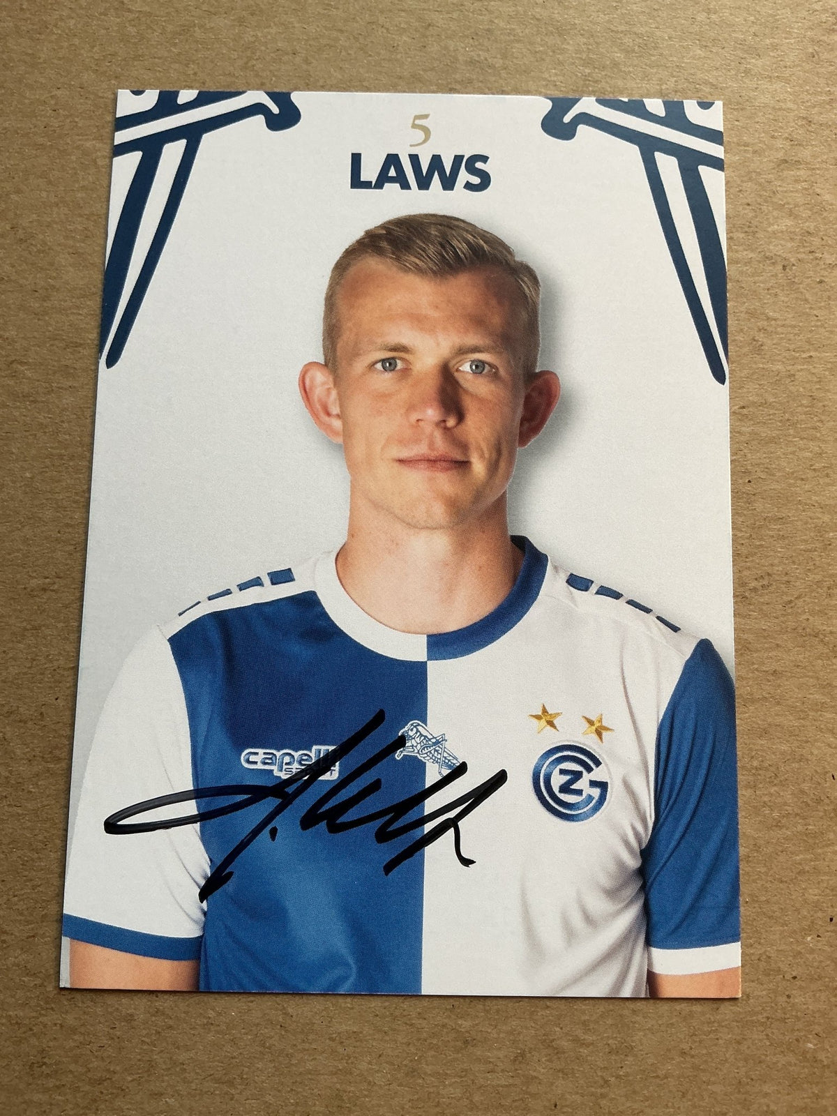 Joshua Laws, Australia 🇦🇺 Grasshopper Club Zürich 2023/24 hand signed - Autographs-World