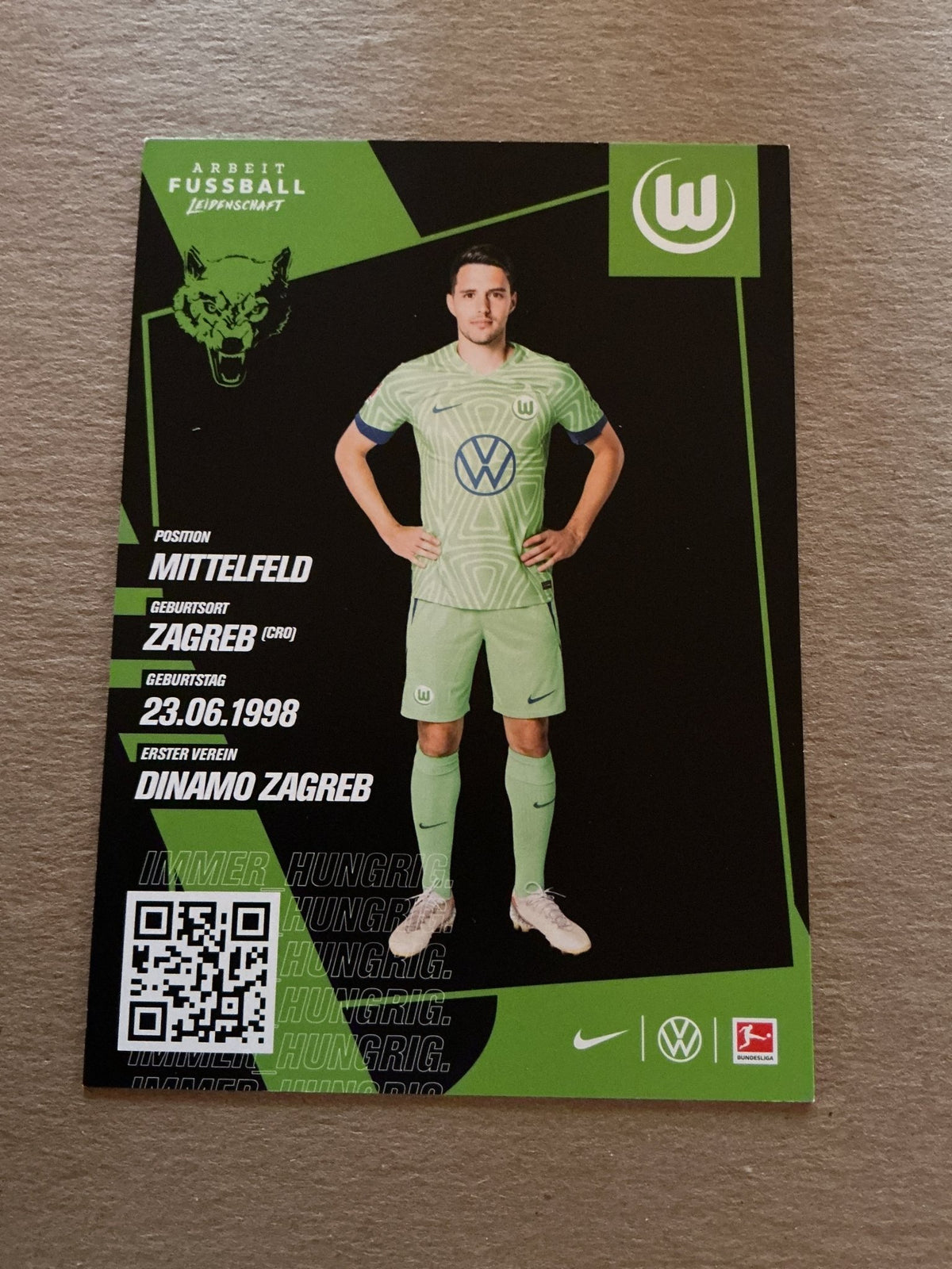 Josip Brekalo, Croatia 🇭🇷 VfL Wolfsburg 2022/23 hand signed - Autographs-World