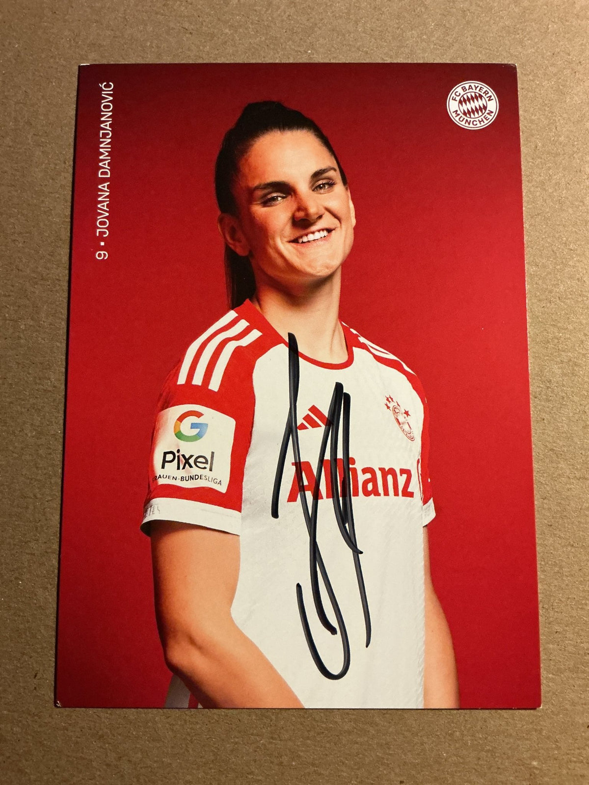 Jovana Damnjanović, Serbia 🇷🇸 FC Bayern München 2023/24 hand signed - Autographs-World