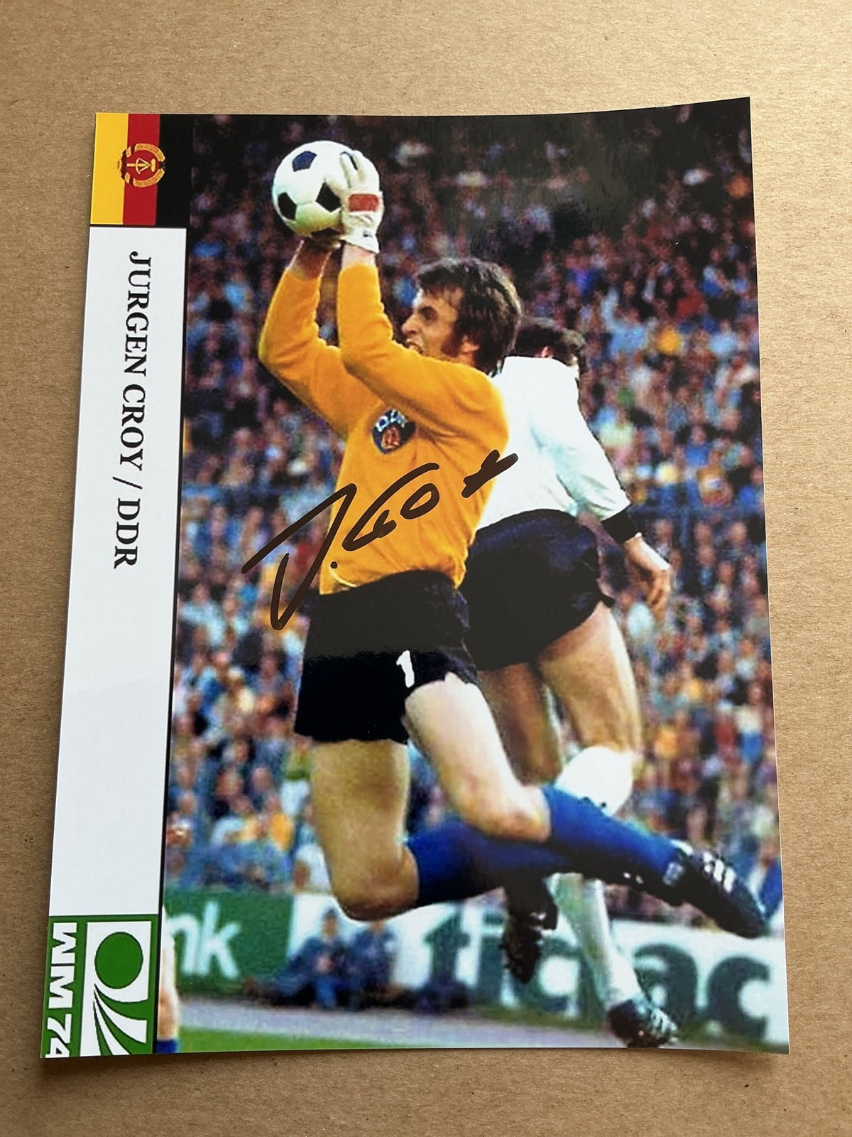 Jürgen Croy, Germany 🇩🇪 FIFA World Cup 1974 hand signed - Autographs-World