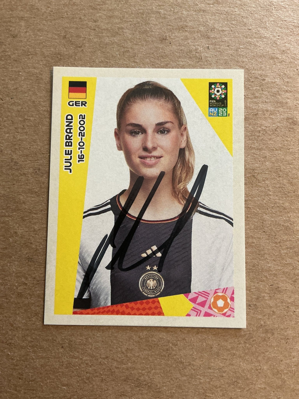 Jule Brand, Germany 🇩🇪 FIFA Women’s World Cup 2023 Panini hand signed - Autographs-World