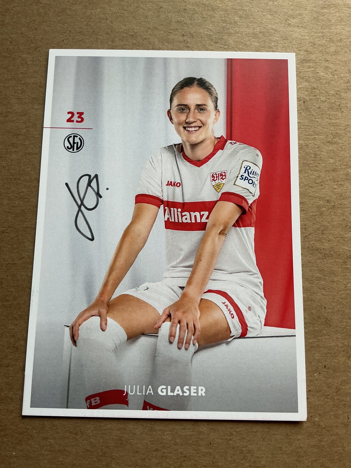 Julia Glaser, Germany 🇩🇪 VfB Stuttgart 2024/25 hand signed - Autographs-World