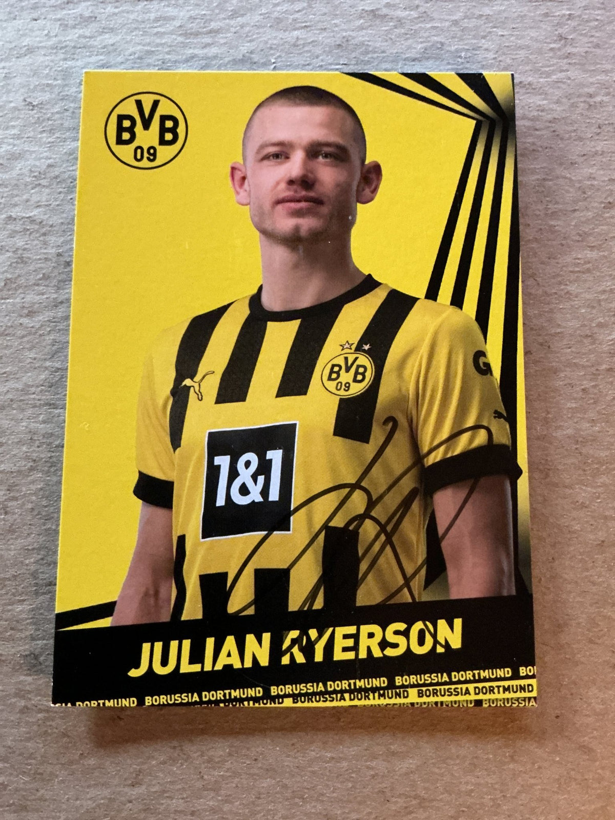 Julian Ryerson, Norway 🇳🇴 Borussia Dortmund 2022/23 hand signed - Autographs-World