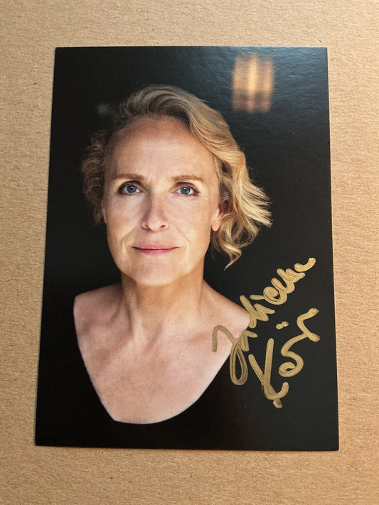 Juliane Köhler, Germany 🇩🇪 Actress 2024 hand signed - Autographs-World