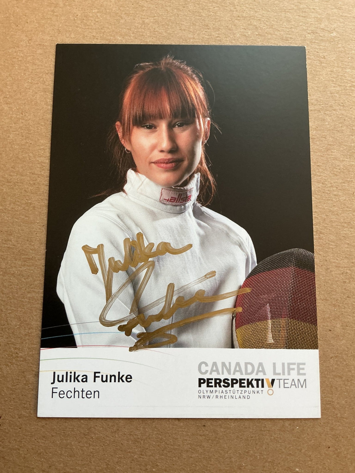 Julika Funke, Germany 🇩🇪 Fencing Sports 2024 hand signed - Autographs-World