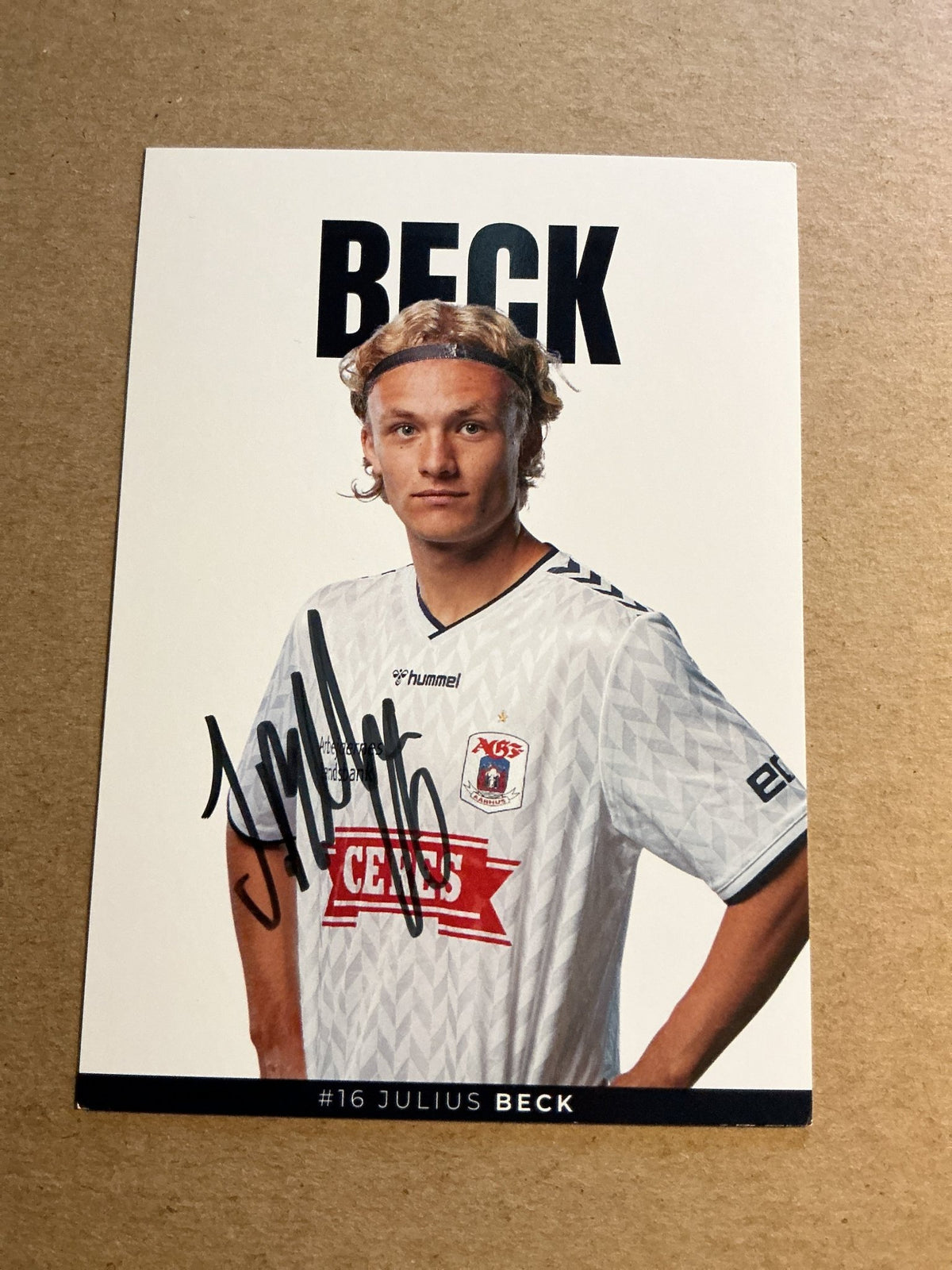 Julius Beck, Denmark 🇩🇰 Aarhus GF 2023/24 hand signed - Autographs-World