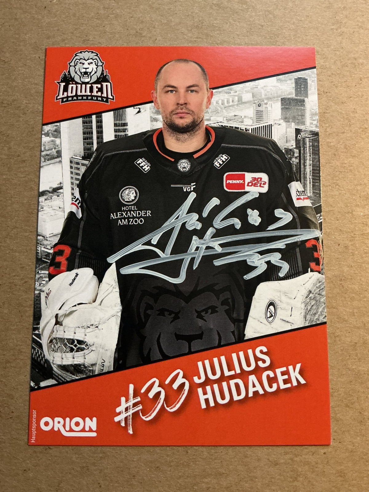 Julius Hudacek, Slovakia 🇸🇰 Löwen Frankfurt 2023/24 hand signed - Autographs-World