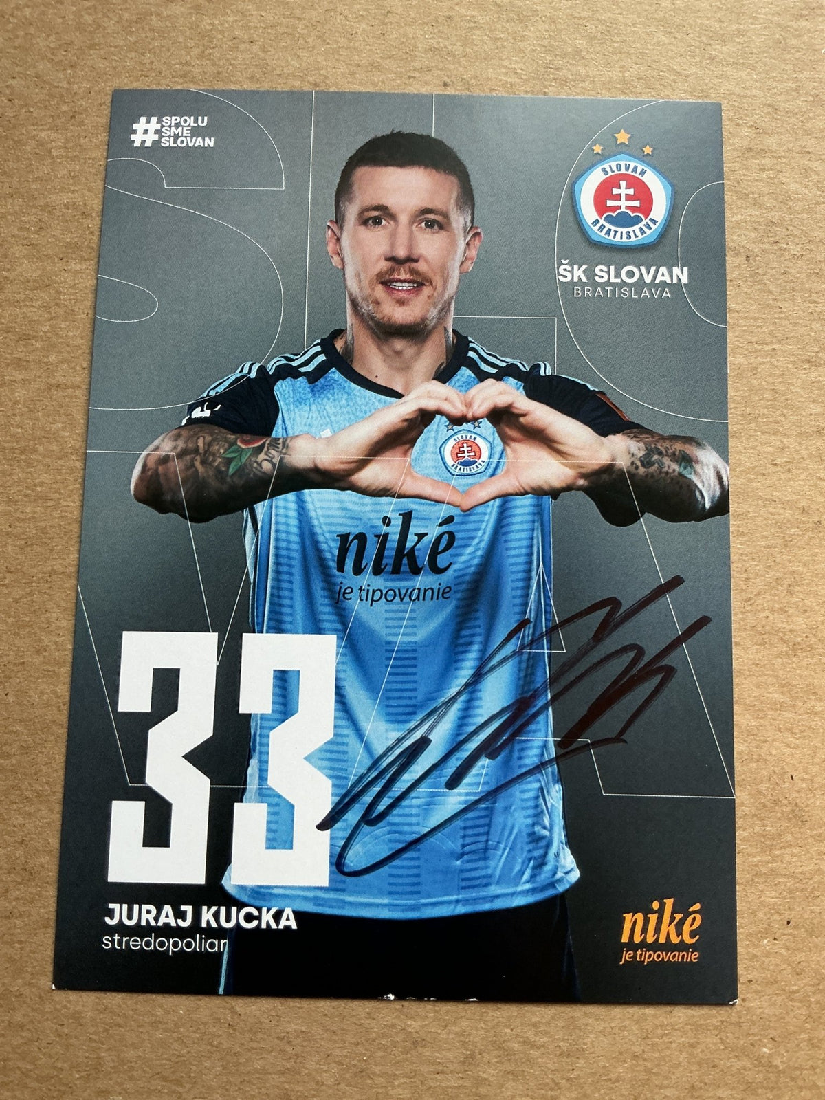 Juraj Kucka, Slovakia 🇸🇰 SK Slovan Bratislava 2024/25 hand signed - Autographs-World