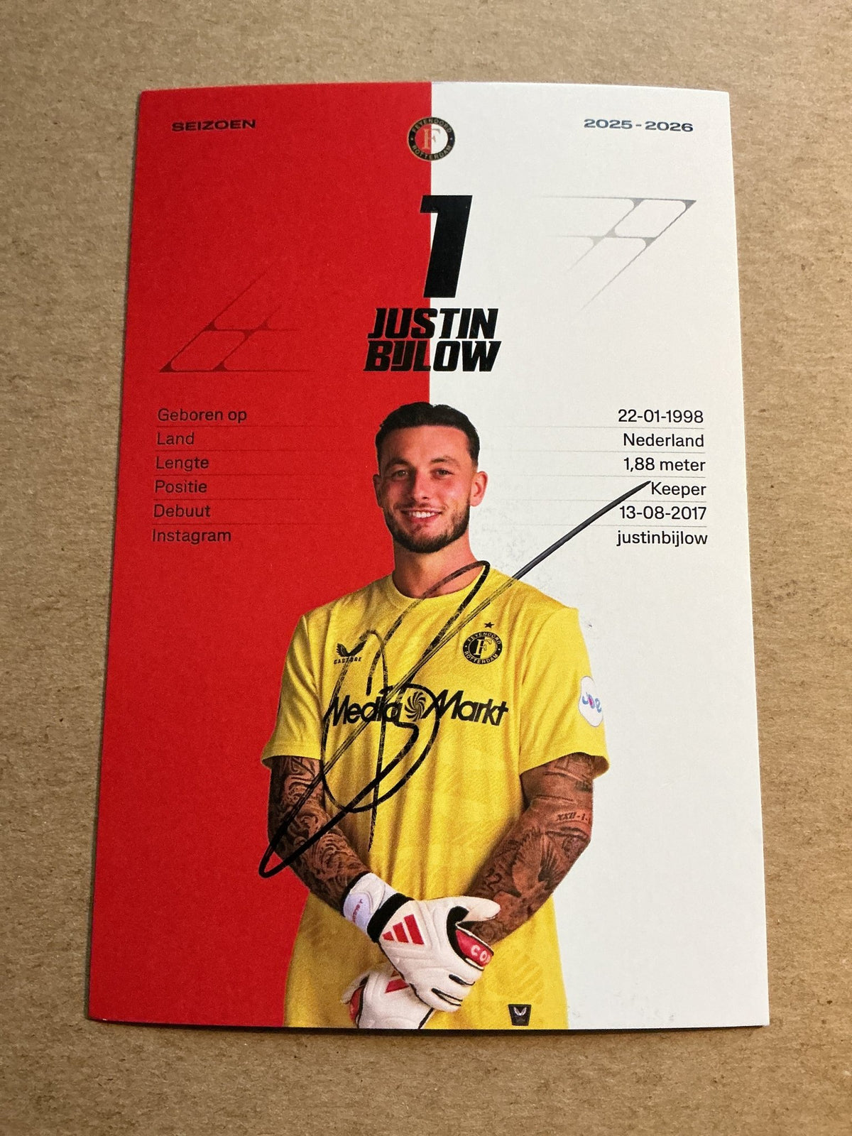 Justin Bijlow, Netherlands 🇳🇱 Feyenoord Rotterdam 2025/26 hand signed - Autographs-World