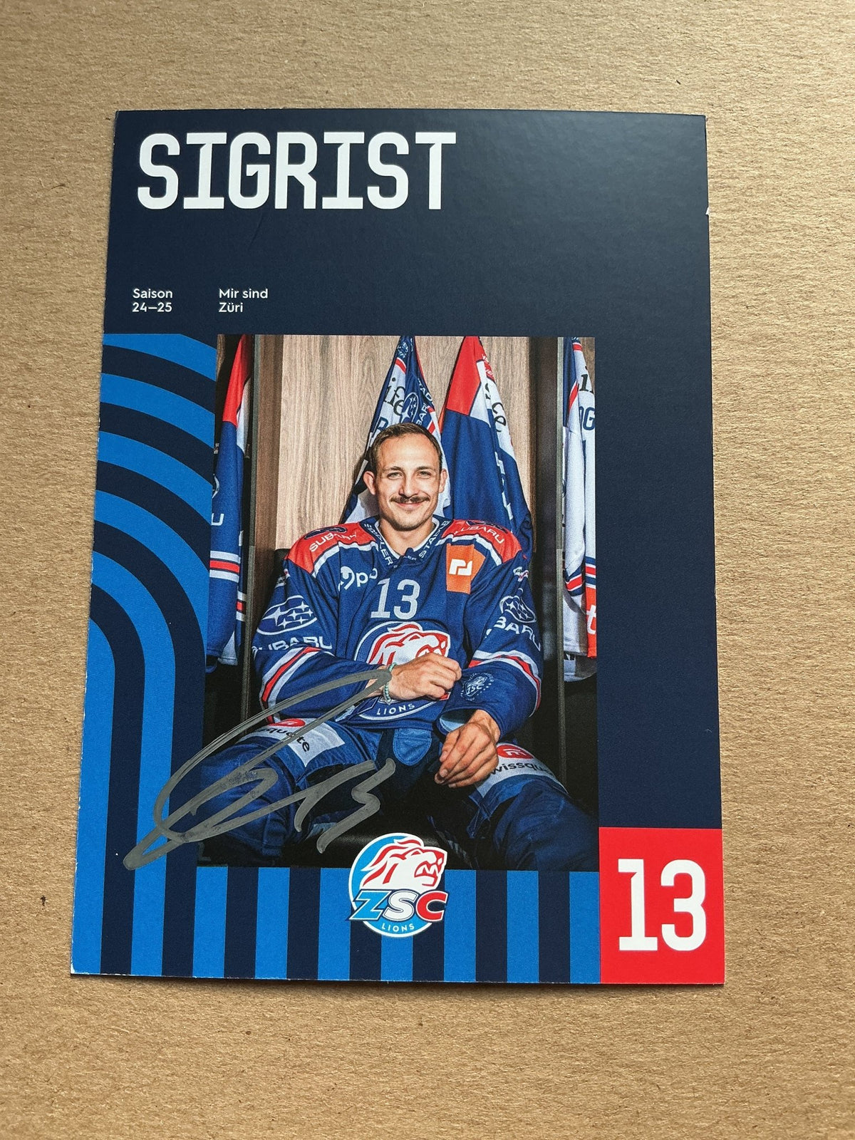 Justin Sigrist, Switzerland 🇨🇭 ZSC Lions 2024/25 hand signed - Autographs-World