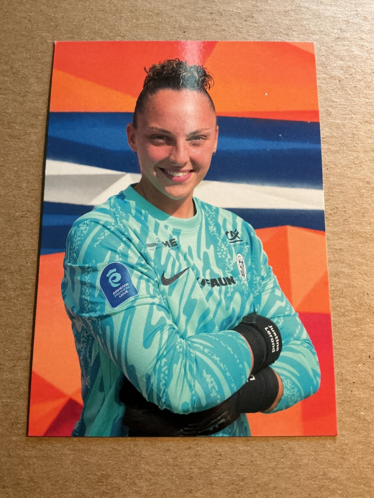 Justine Lerond, France 🇫🇷 Montpellier HSC 2024/25 hand signed - Autographs-World