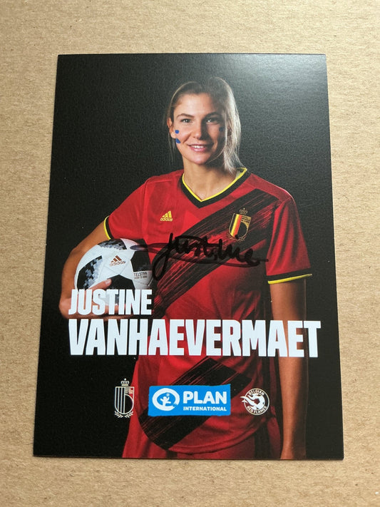 Justine Vanhaevermaet, Belgium 🇧🇪 UEFA Women’s Euro 2022 hand signed - Autographs-World