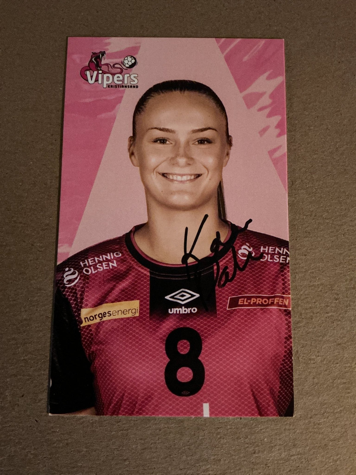 Karine Emilie Dahlum, Norway 🇳🇴 Handball Vipers 2021/22 hand signed - Autographs-World