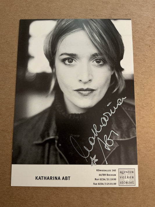 Katharina Abt, Germany 🇩🇪 Actress hand signed - Autographs-World