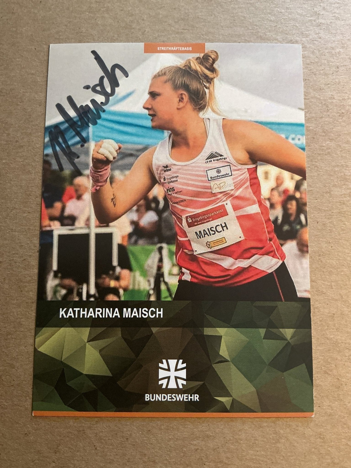 Katharina Maisch, Germany 🇩🇪 Athletics Summer Olympics 2024 hand signed - Autographs-World