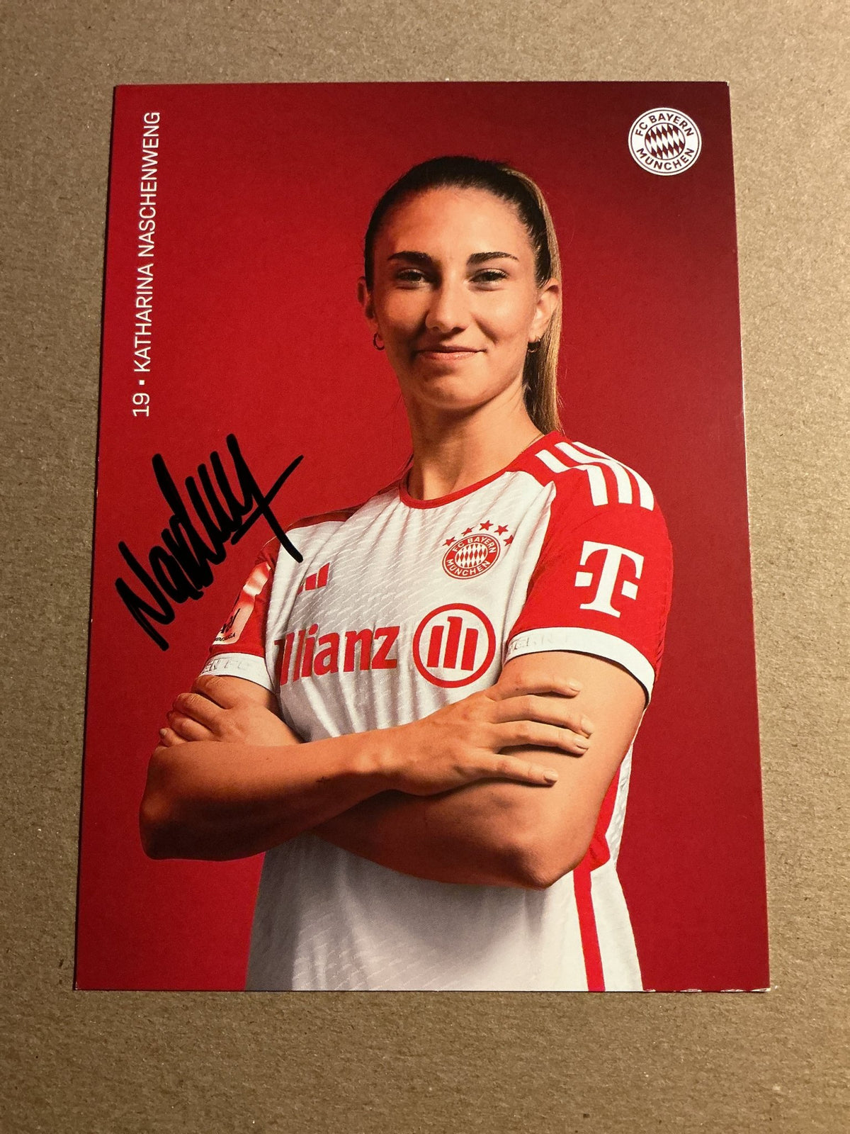 Katharina Naschenweng, Austria 🇦🇹 FC Bayern München 2023/24 hand signed - Autographs-World