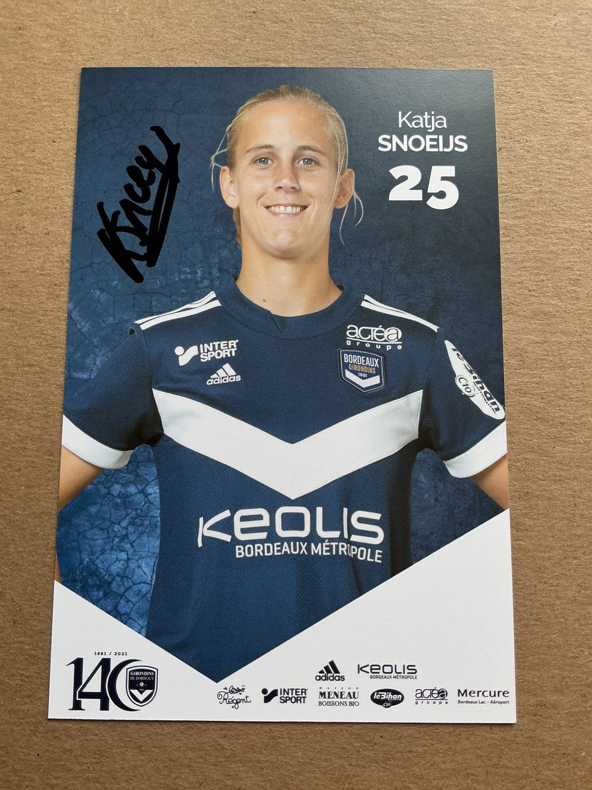 Katja Snoeijs, Netherlands 🇳🇱 Girondins Bordeaux 2021/22 hand signed - Autographs-World