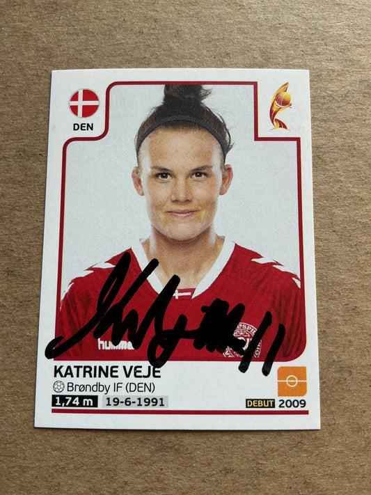 Katrine Veje, Denmark 🇩🇰 FIFA Women’s Euro Cup 2017 Panini hand signed - Autographs-World
